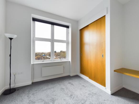 2 bed Flat to rent Image 7