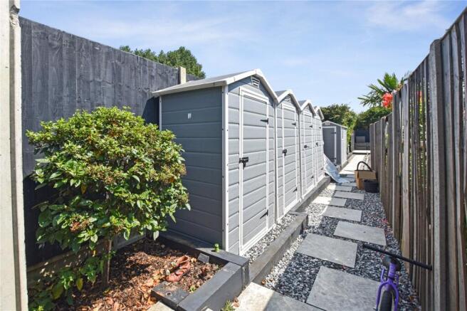 2 bed Maisonette for sale Image 10