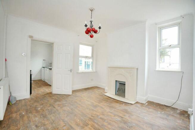Derby Road, Ripley - Lounge