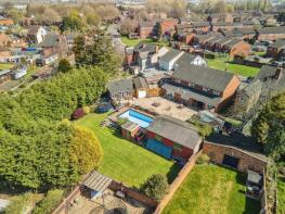 21, Blockall, Darlaston WS10 8EP