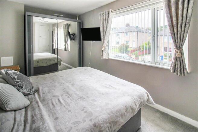 3 bed Semi-Detached for sale Image 9