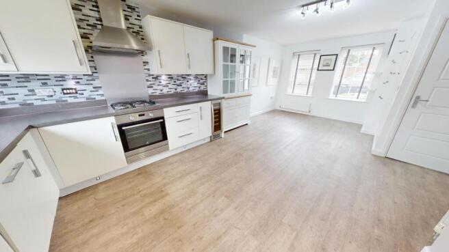 Whitmoore Drive, Auckley, DN9 photo 5