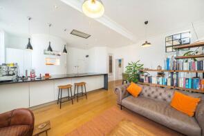6, 59 Tiffany Heights, Standen Road, London SW18 5TF