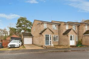 7, Maybrook, Basingstoke RG24 8ST