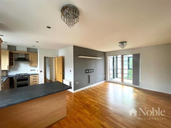 Open Plan Living/Kitchen/Dining Area