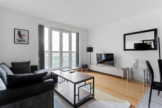 050120264_REL_Apartment 67a Belgrave Court 36 West