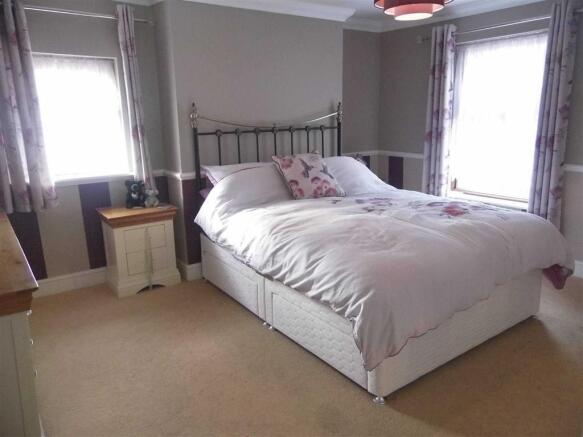 BEDROOM 1