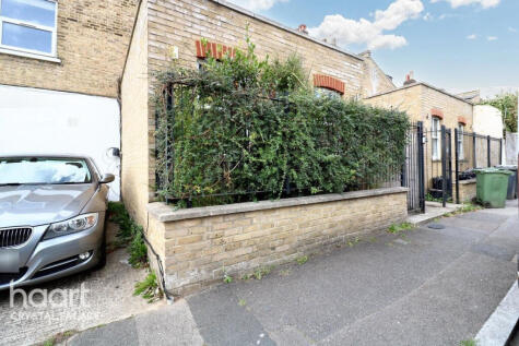 Dalton Street, LONDON