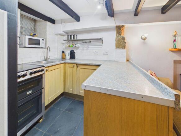 2 bed Cottage for sale Image 5