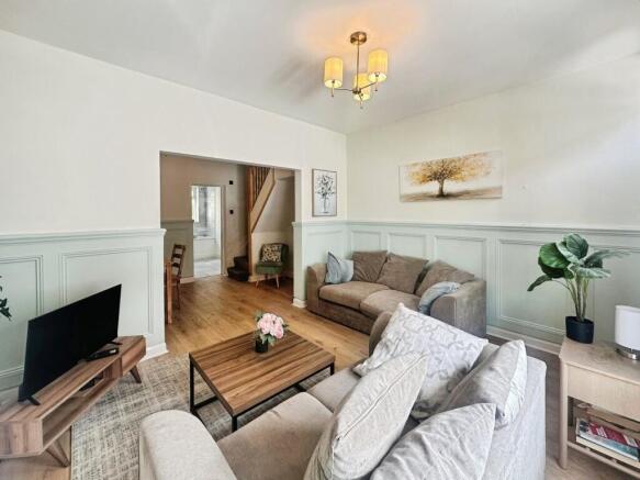 2 bed End of Terrace to rent Image 10