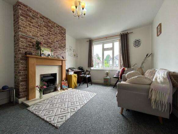 IMG-20250625-WA01...