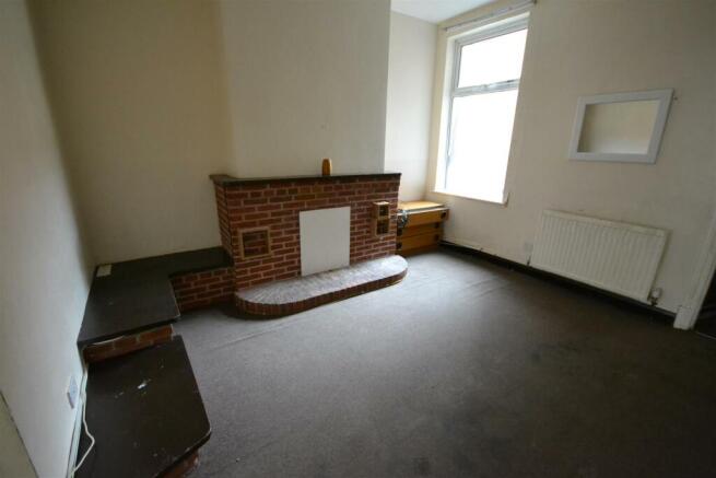 REAR RECEPTION  ROOM