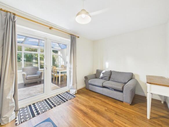 4 bed Town House for sale Image 7