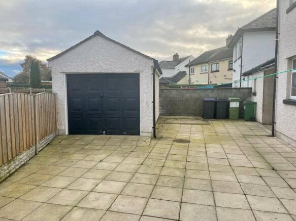 Detached Garage