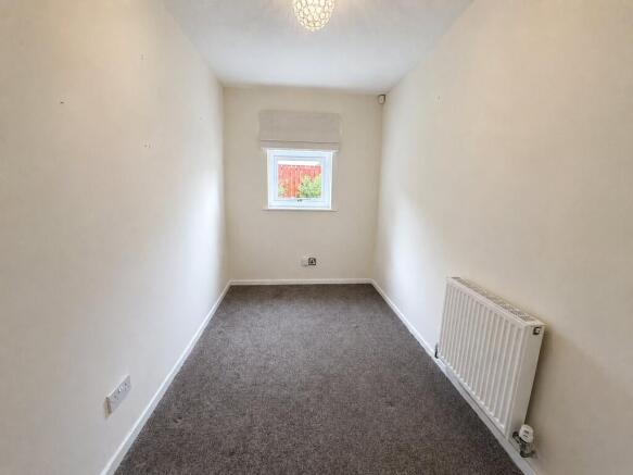 3 bed Semi-Detached for sale Image 12