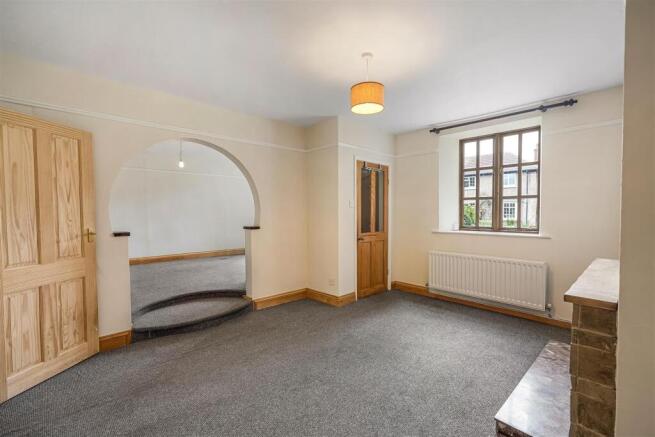 3 bed Semi-Detached for sale Image 5