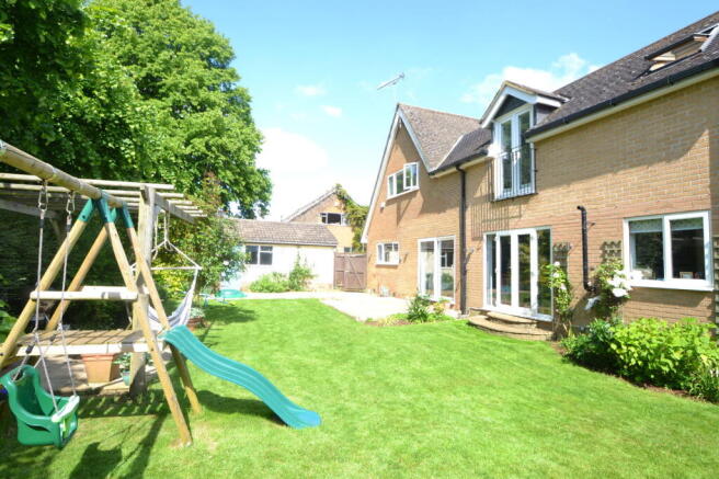 Photo 16
