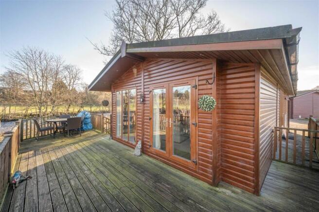 Lodge 13 Braidhaugh Holiday Park Crieff-18.JPG