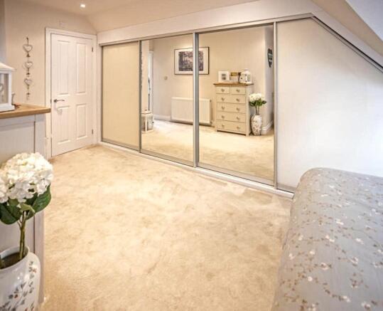 Master Bedroom 2.jpg