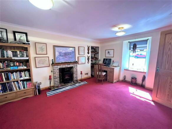 sitting room 2.JPEG