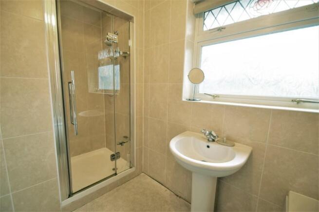 Family bathroom with