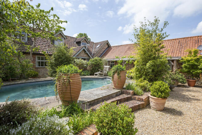 Courtyard Garden
