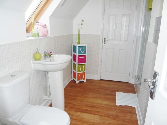 Jack & Jill Ensuite