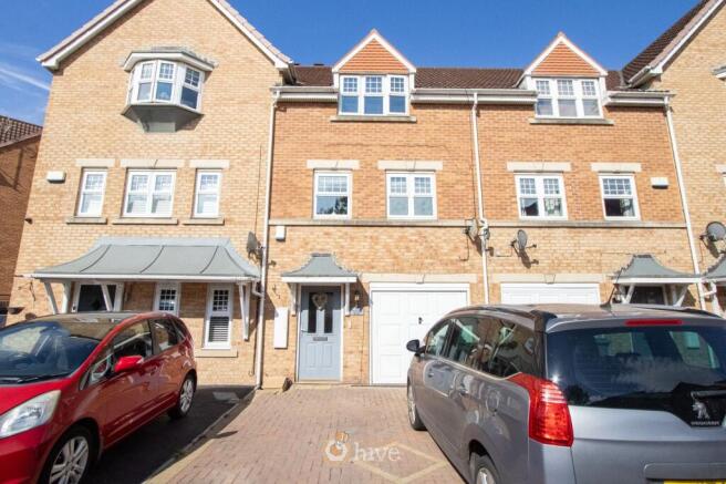 3 bed Town House for sale in doncaster