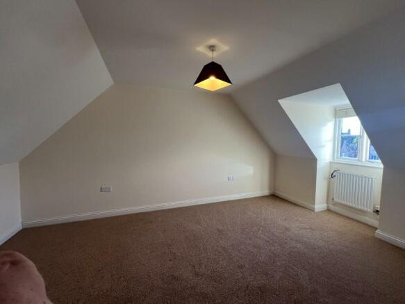 Bedroom 4.JPG