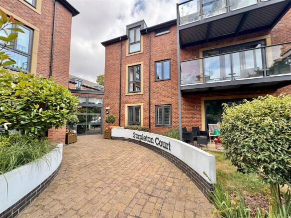 Stapleton Court a.jpg