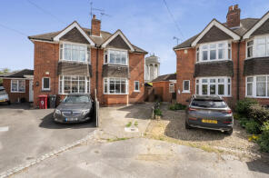 10, Glenwood Drive, Tilehurst, Reading RG31 4HE