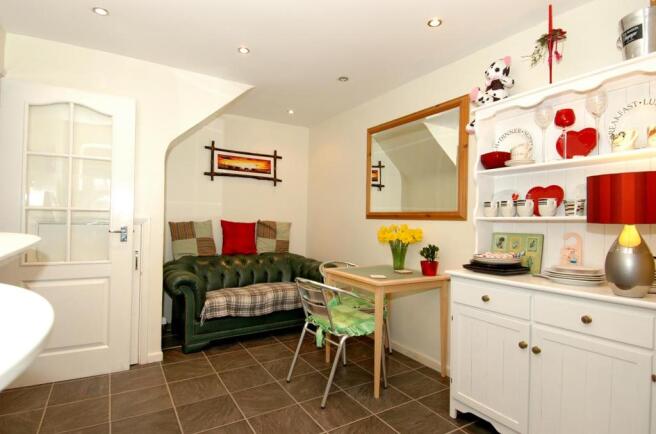 kitchen corner seat