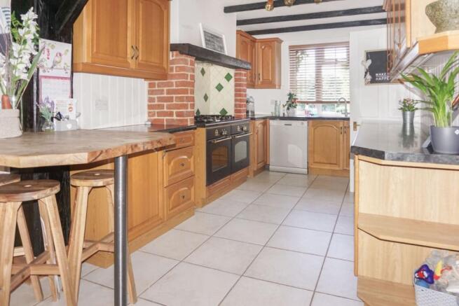 Kitchen/Breakfast