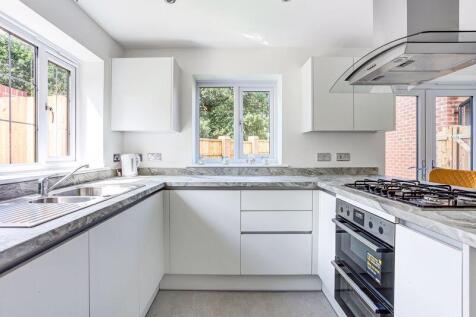 Violet Close, Congleton