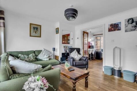 The Rise, Ashford, TN23