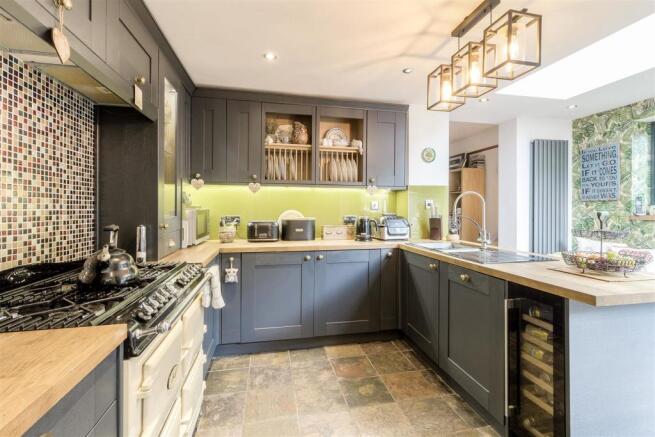 Kitchen/Breakfast Room