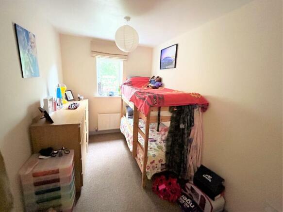 BED 2.JPG