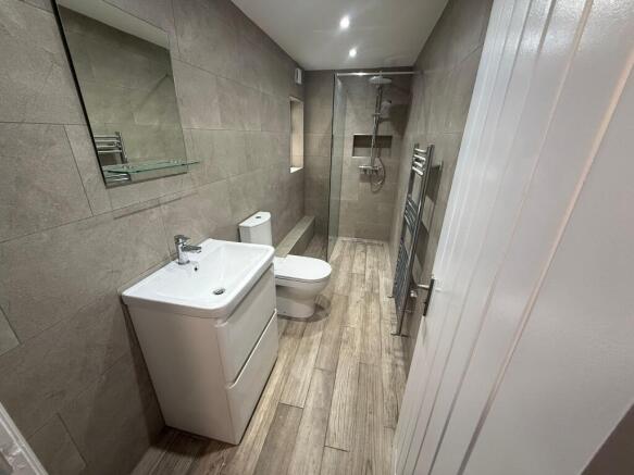 1 bed Flat to rent Image 5