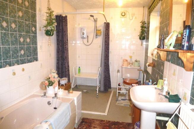 Photo 10