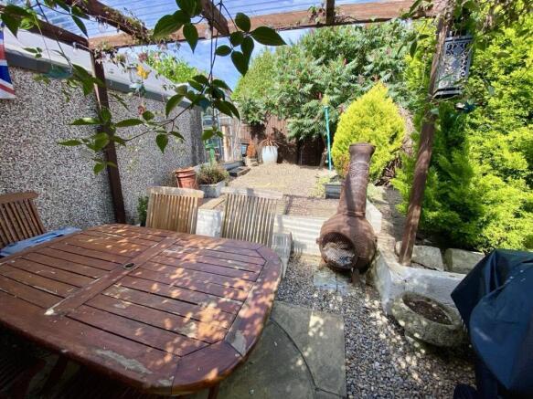 3 bed Semi-Detached for sale Image 10