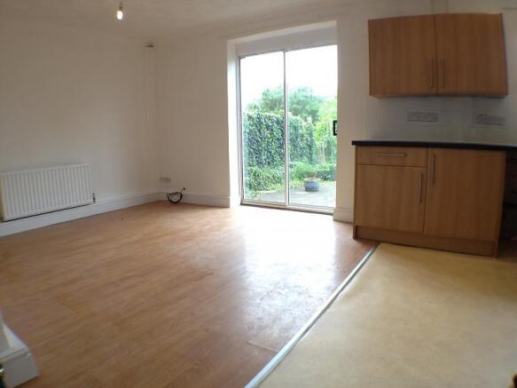 Kitchen/Dinning Room View 2