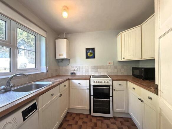 Ravenscourt Walk, Copthorne, Shrewsbury photo 4