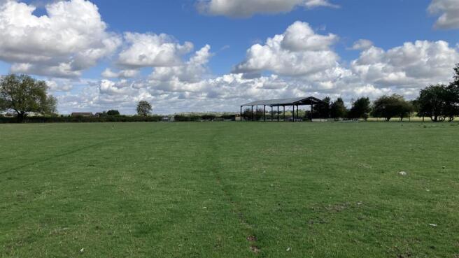 Land off Moor Lane, Sawbridge
