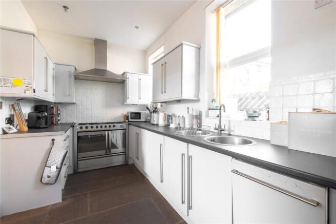 2 bed Terraced for sale Image 7