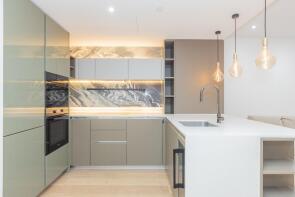 99, Cascade Apartments, Cascade Way, London W12 7SS