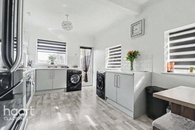 Holland Road, Clacton-On-Sea photo 4