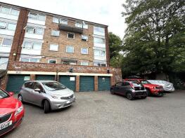 8, Moulton Rise, Luton LU2 0AF