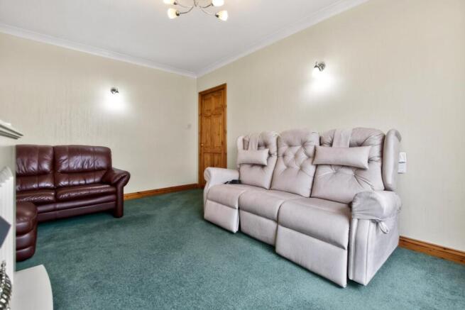 2 bed Semi-Detached Bungalow for sale Image 7