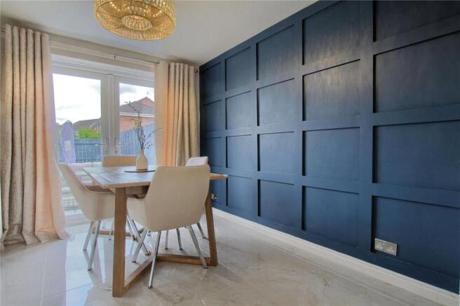3 bed Semi-Detached for sale Image 4
