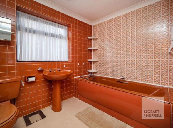 Bath & Sho...